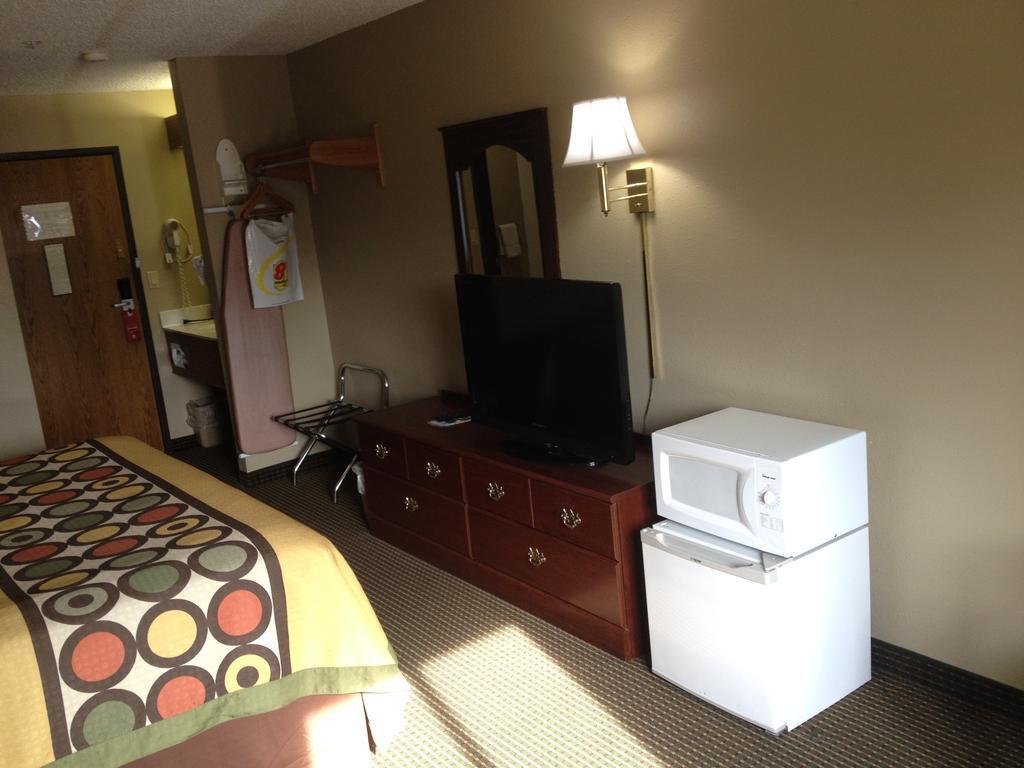 Super 8 By Wyndham Olney Quarto foto